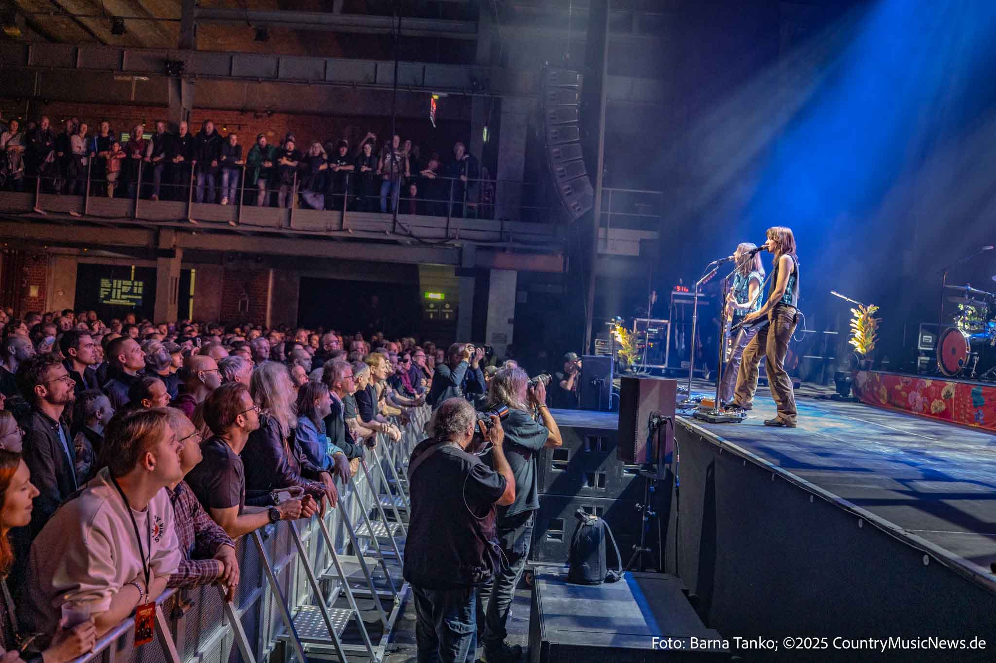 Larkin Poe Larkin Poe - Bloom tour 2025