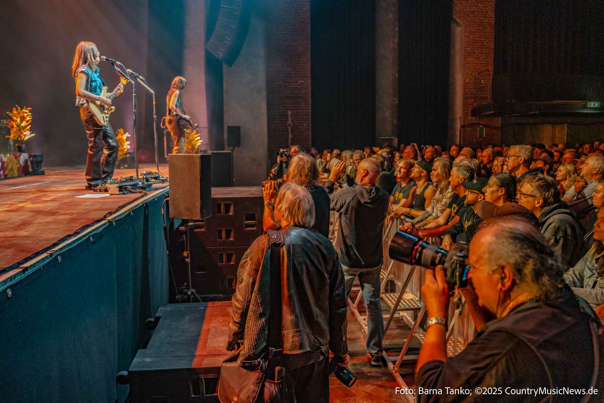 Larkin Poe Larkin Poe - Bloom tour 2025