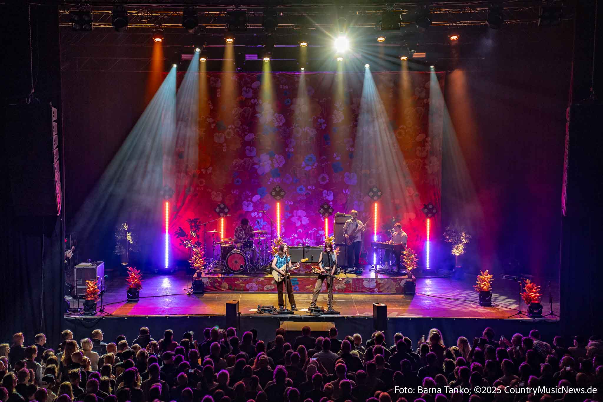 Larkin Poe Larkin Poe - Bloom tour 2025