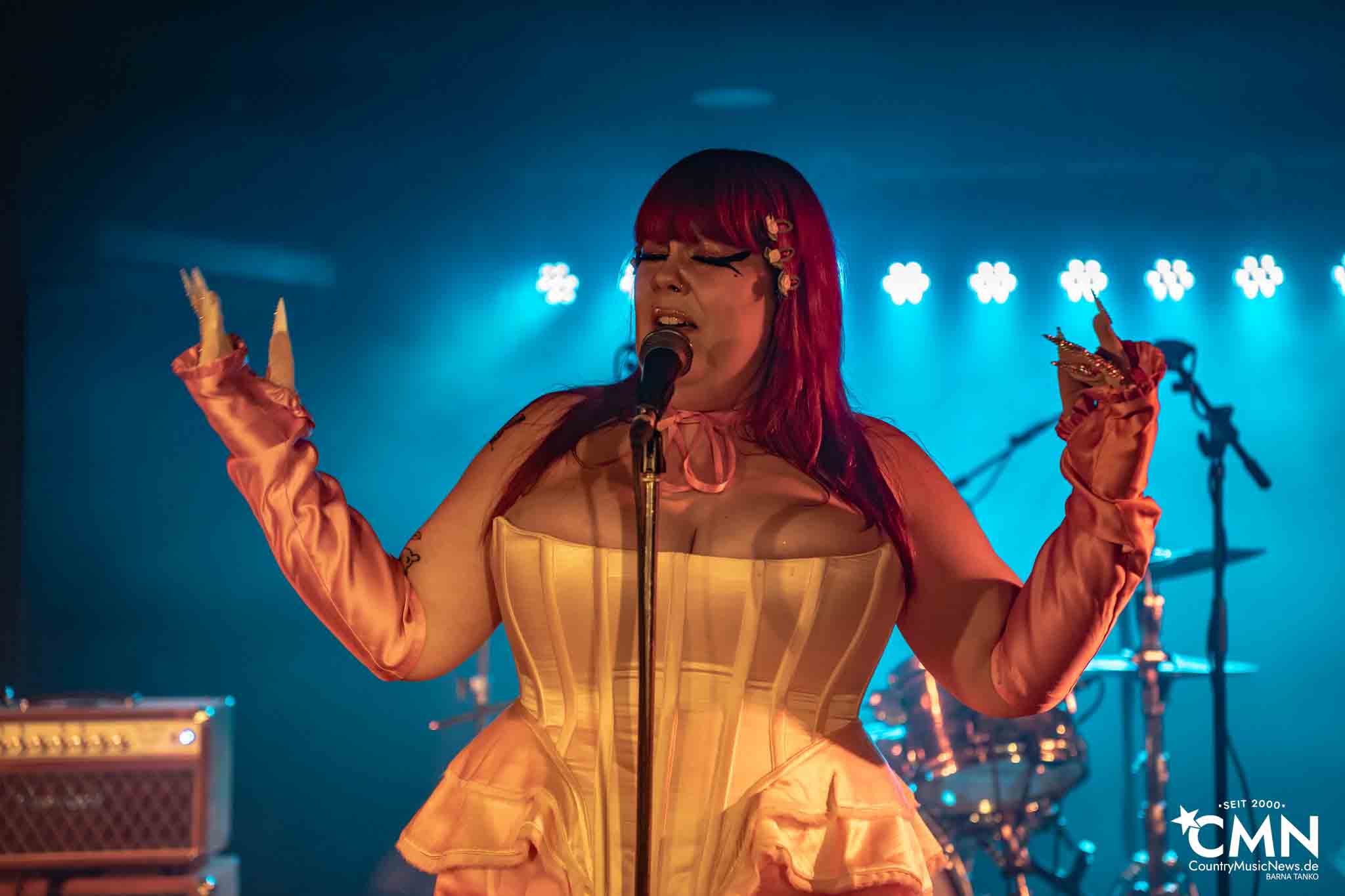 Begonia live at Luxor in Köln