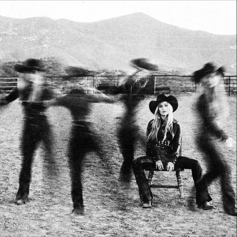 Lainey Wilson - Can't Sit Still
