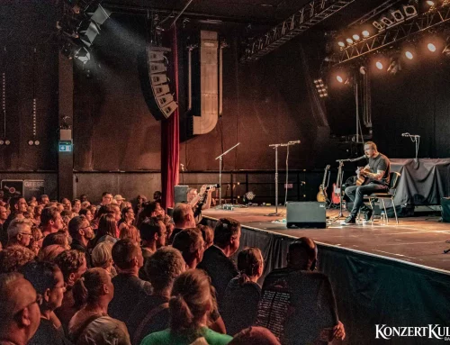 Will Knaak opening for Blue October